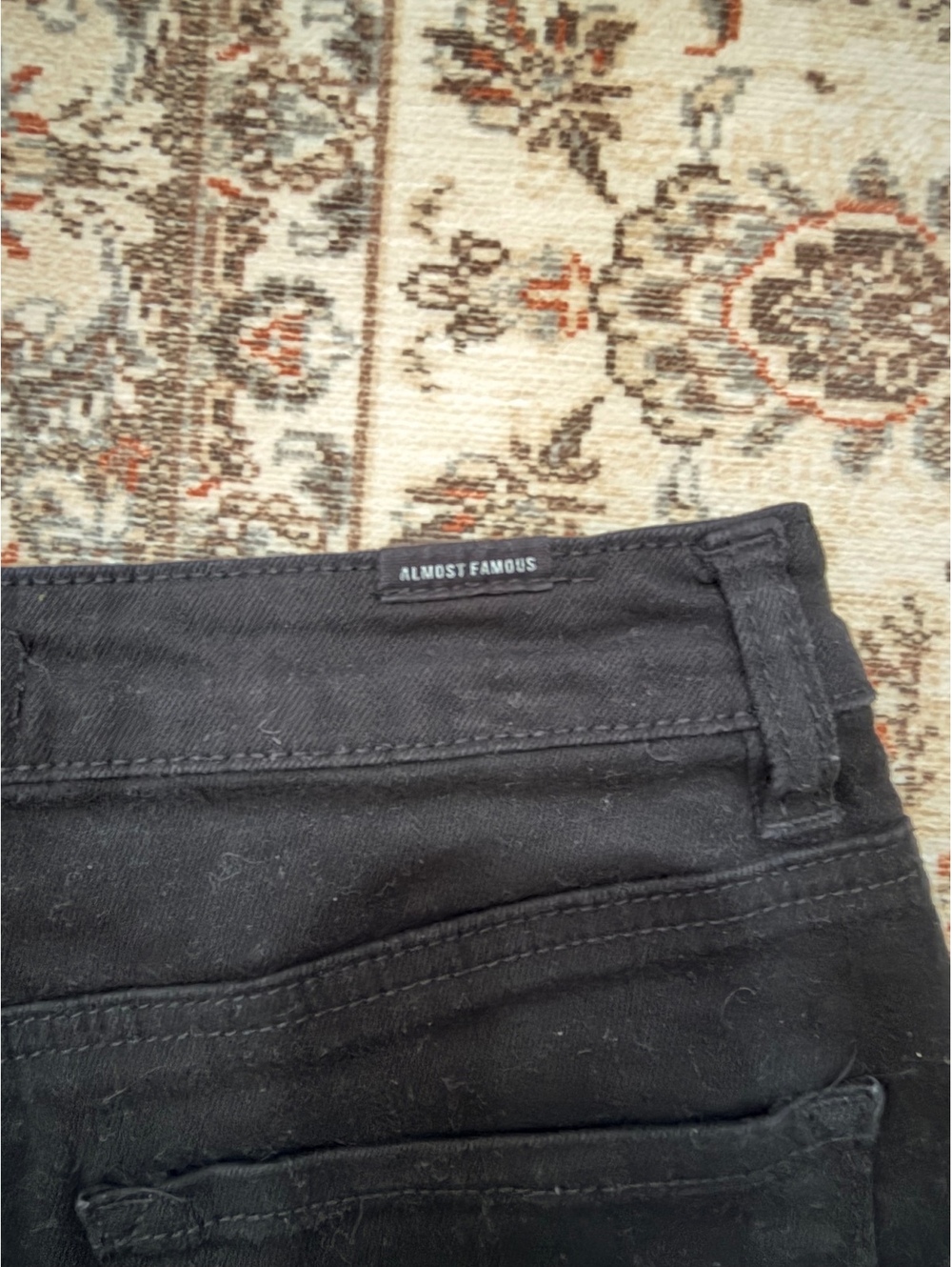 Almost Famous Denim Shorts - Picture 4 of 5